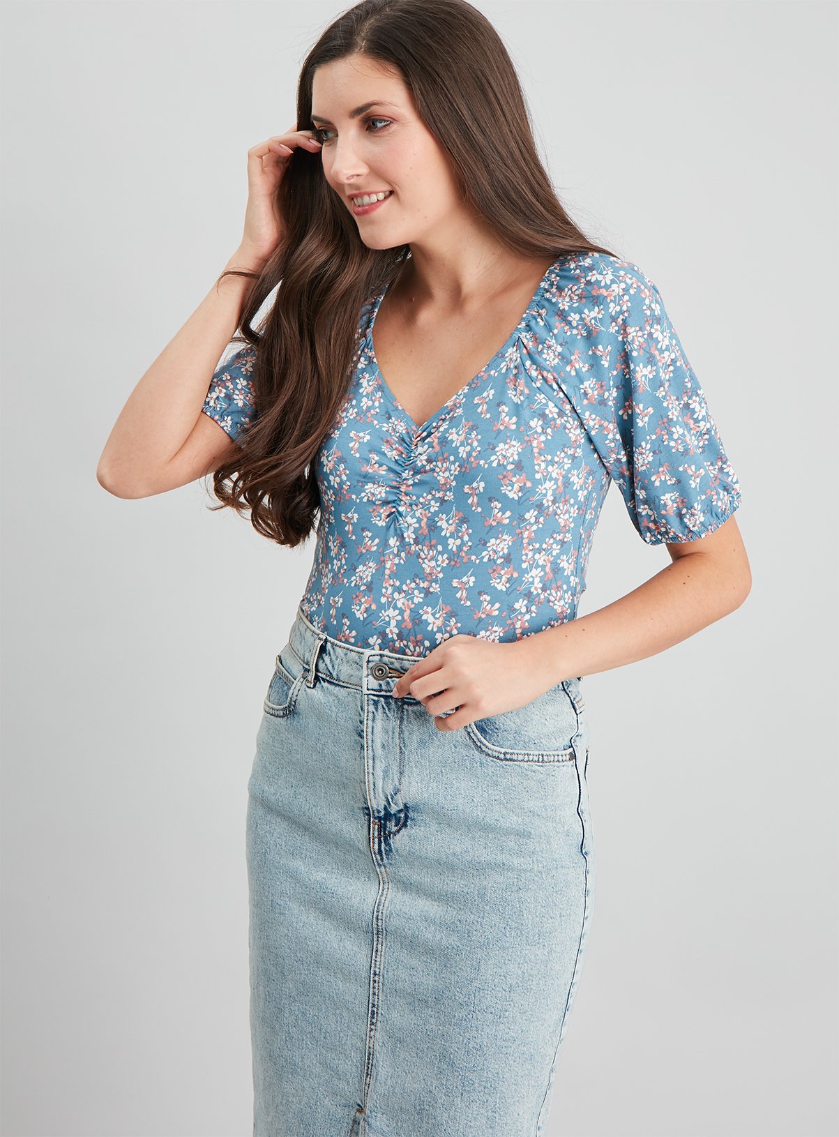 Floral Print Puff Shoulder Top - 10