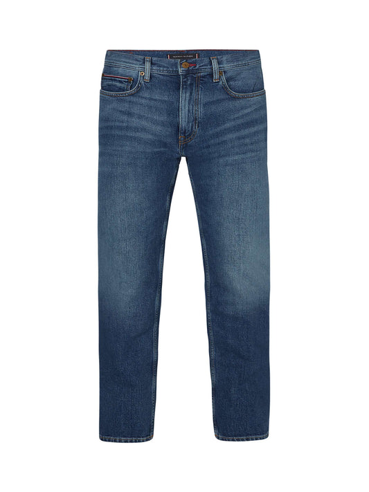 Straight cut tumble wash jean